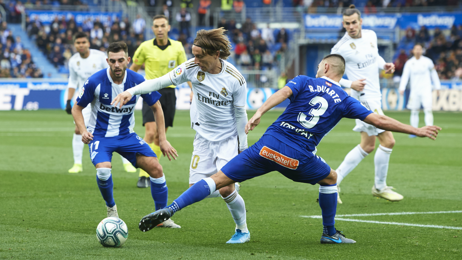 Soi kèo phạt góc Alaves vs Real Madrid